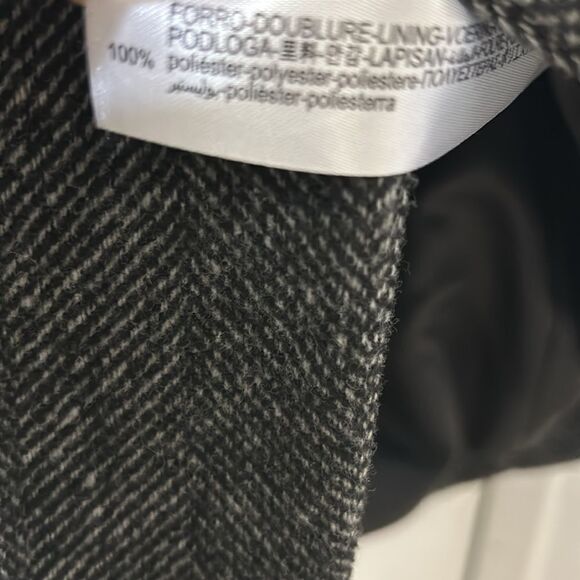 Zara Black/Gray Removable Faux Fur Collar Blazer/Jacket(Size Medium) - Picture 12 of 13